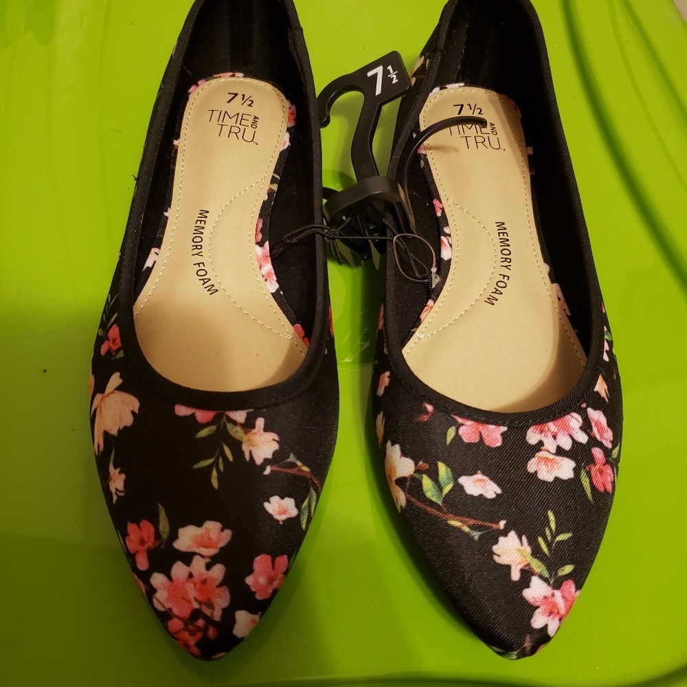 Black with flowers womens flats